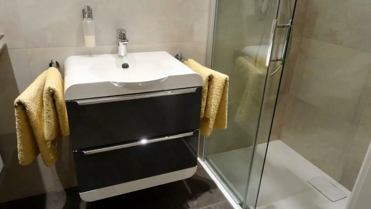 Sonnberg Design Apartment Vienna